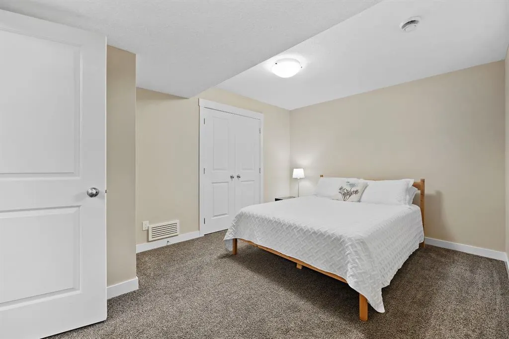 138 Nolan Hill Drive NW