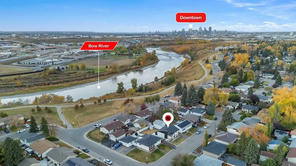 352 Lysander Place SE