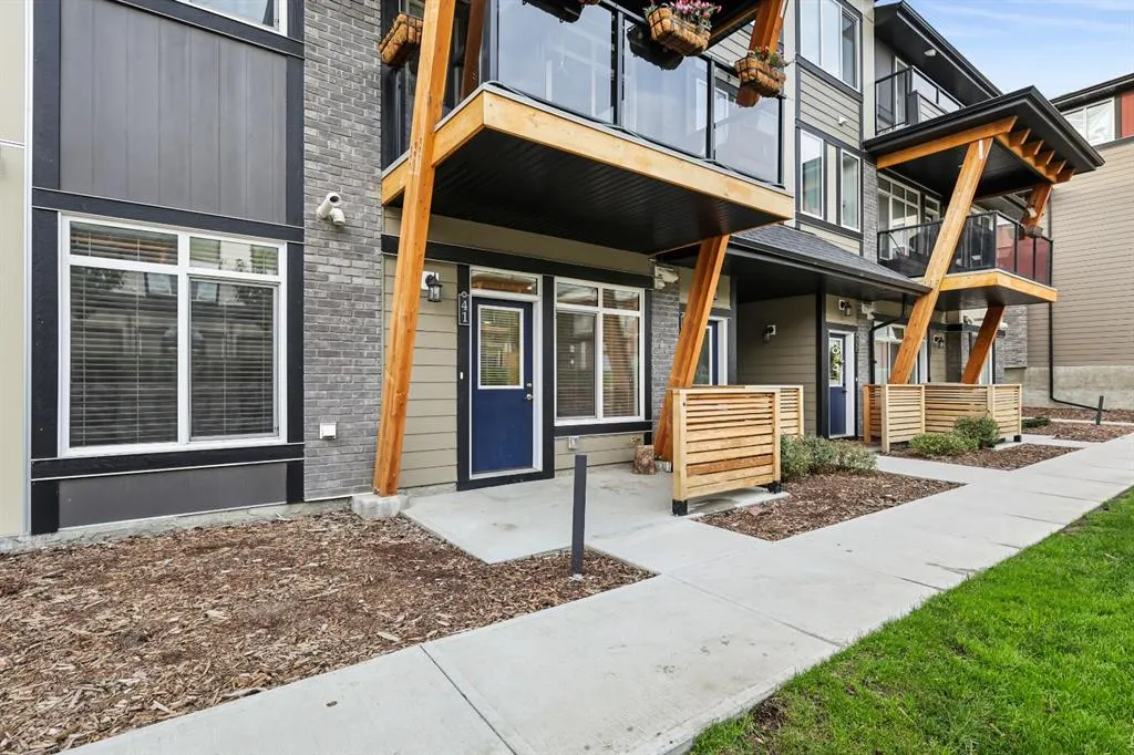 230 Seton Passage SE, #41