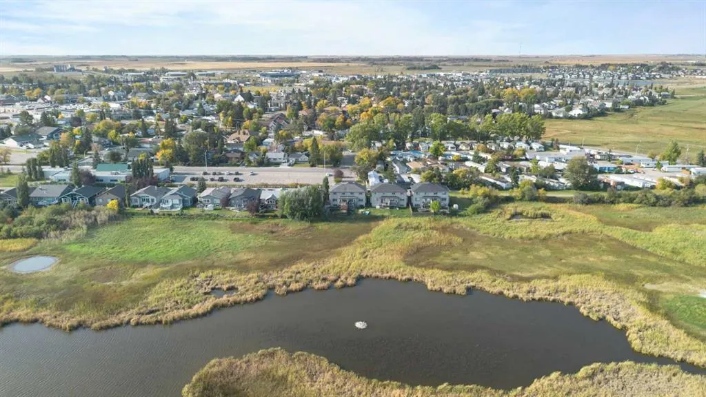 100 Lakeside View