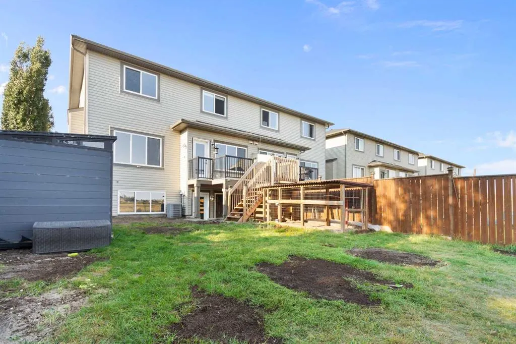 100 Lakeside View
