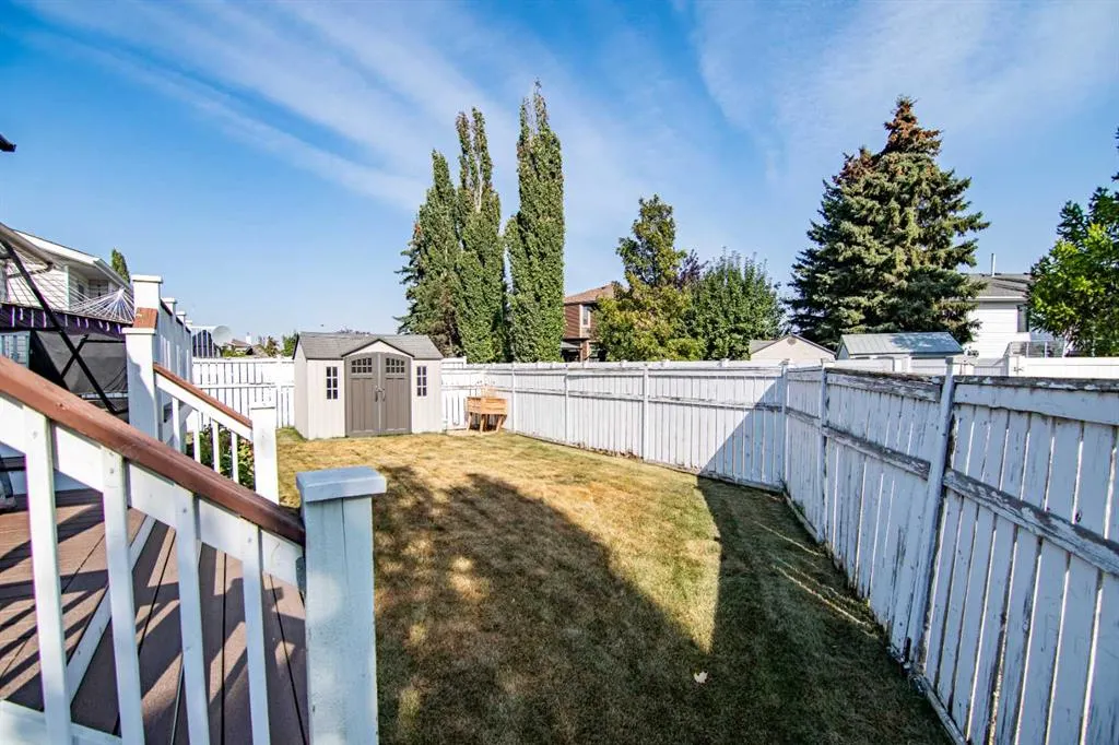123 Robinson Crescent