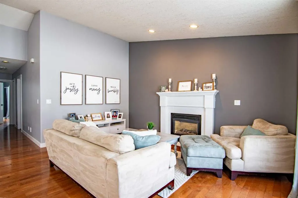 123 Robinson Crescent