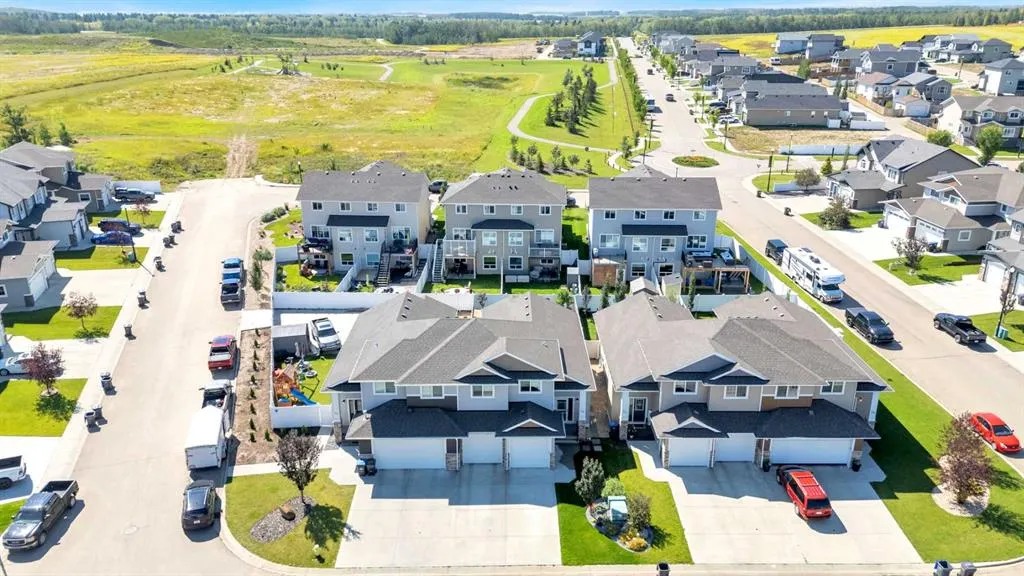32 Cameron Close