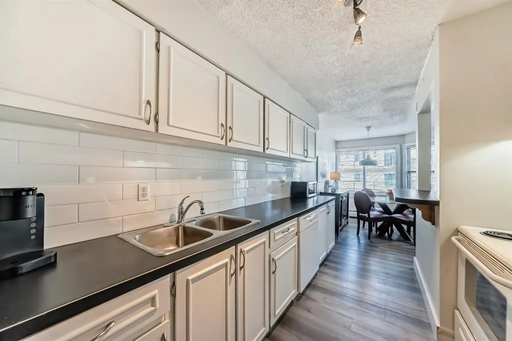 630 57 Avenue SW, #306