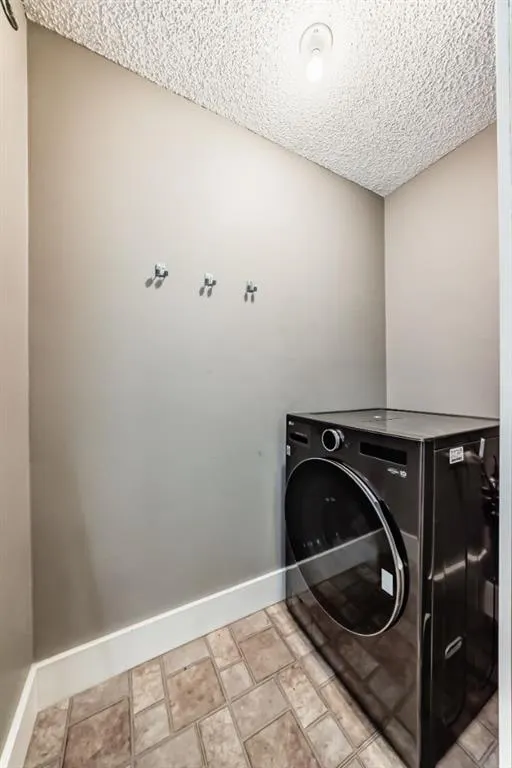 630 57 Avenue SW, #306