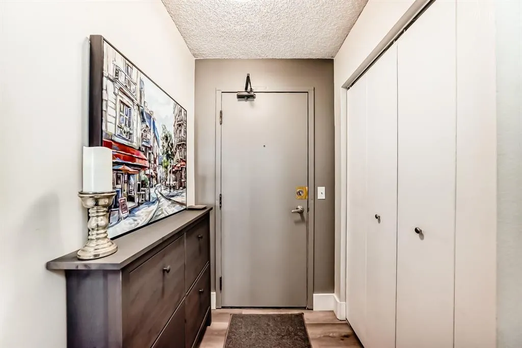 630 57 Avenue SW, #306