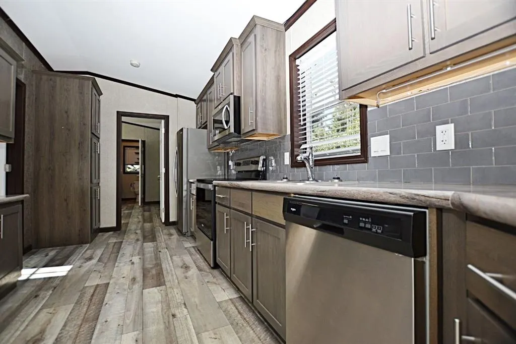 112 1 Street SE, #53