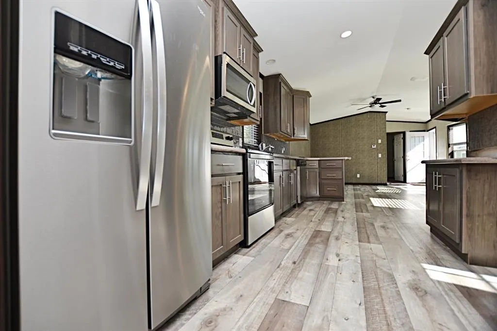 112 1 Street SE, #53