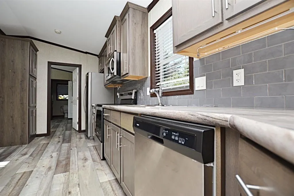 112 1 Street SE, #53