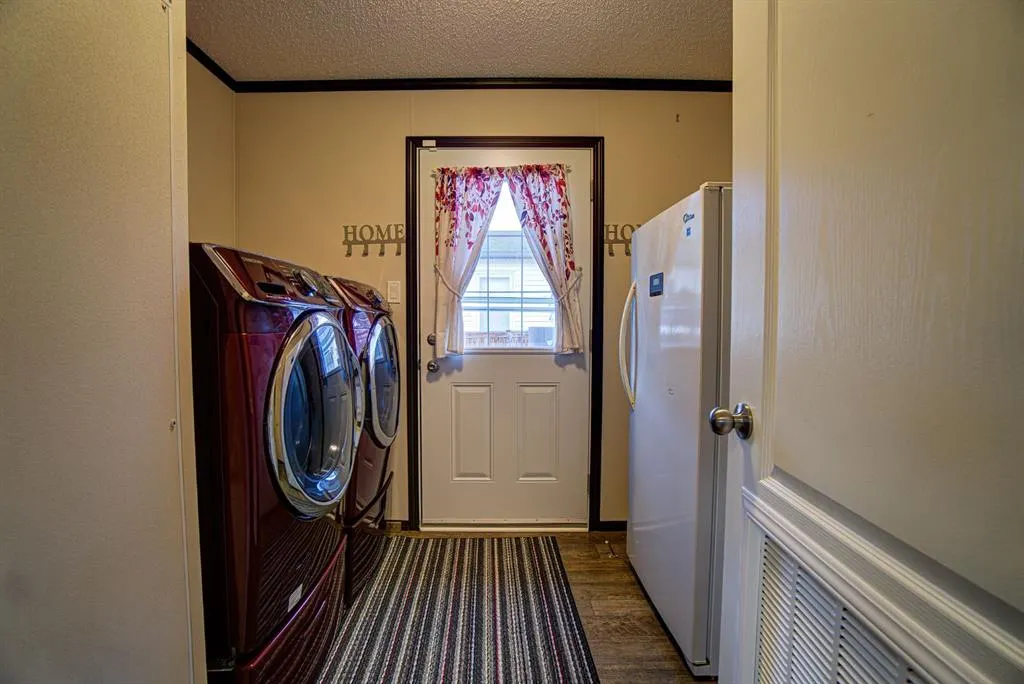 32 Westover Crescent