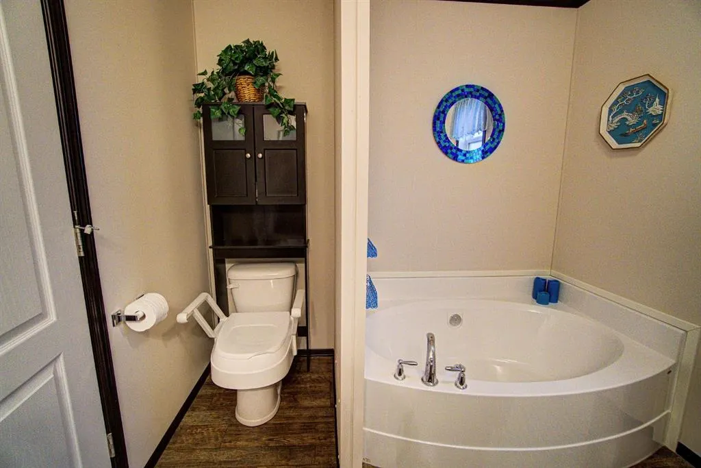 32 Westover Crescent