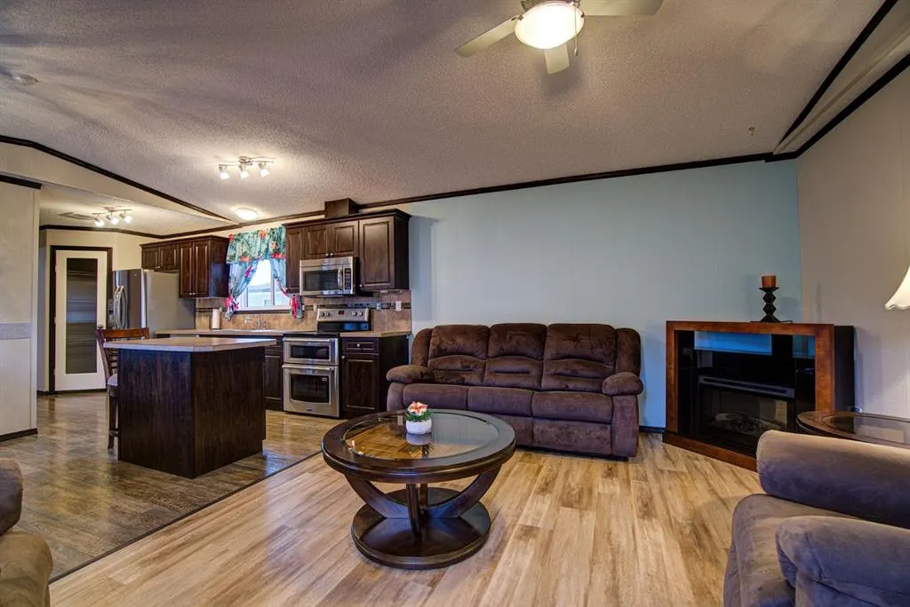 32 Westover Crescent