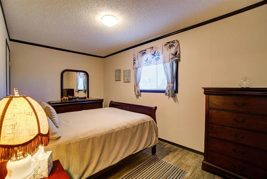 32 Westover Crescent