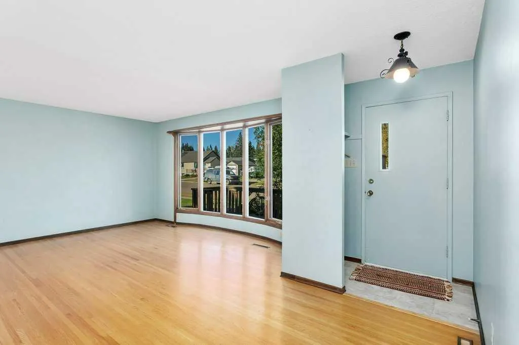 516 Poplar Avenue