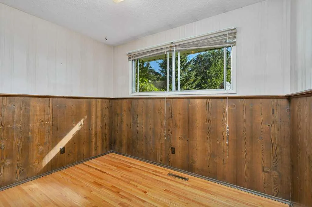 516 Poplar Avenue
