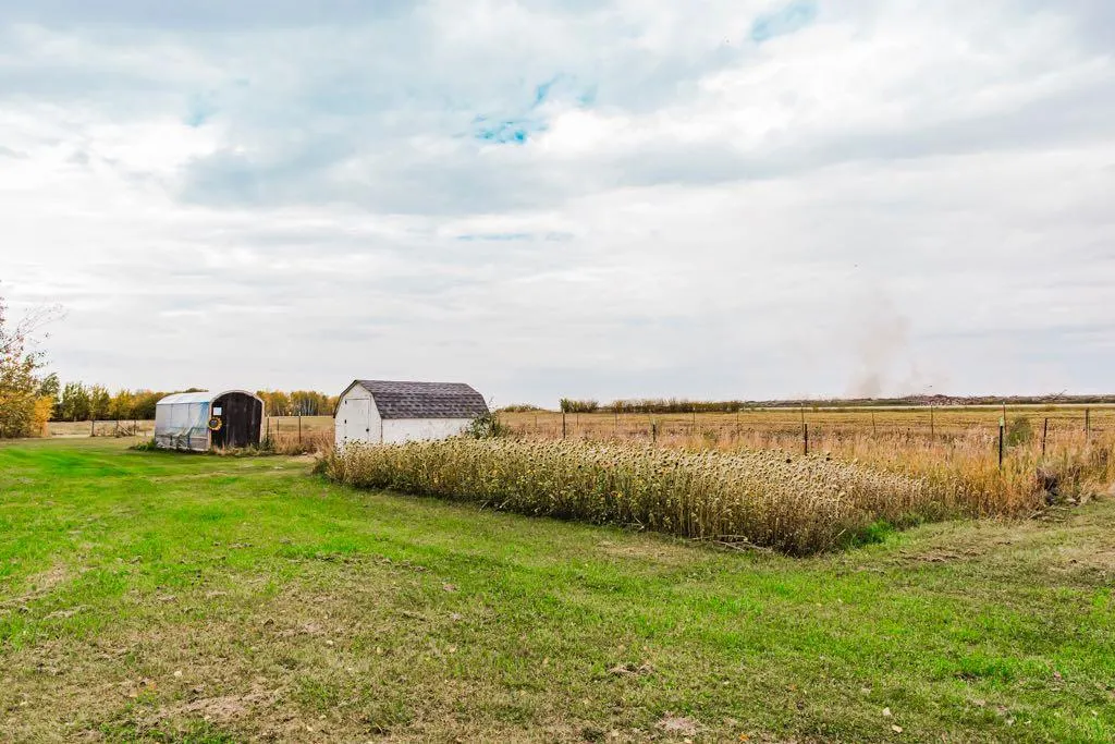 70061 Township Road 710