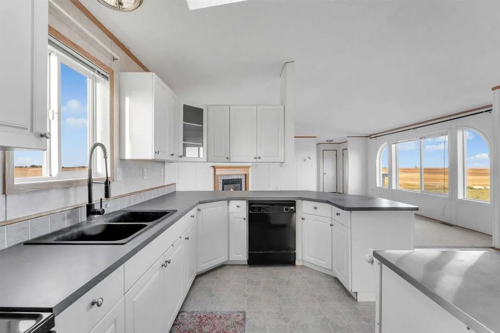 255140 Range Road 275