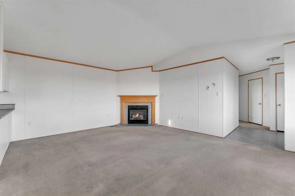 255140 Range Road 275