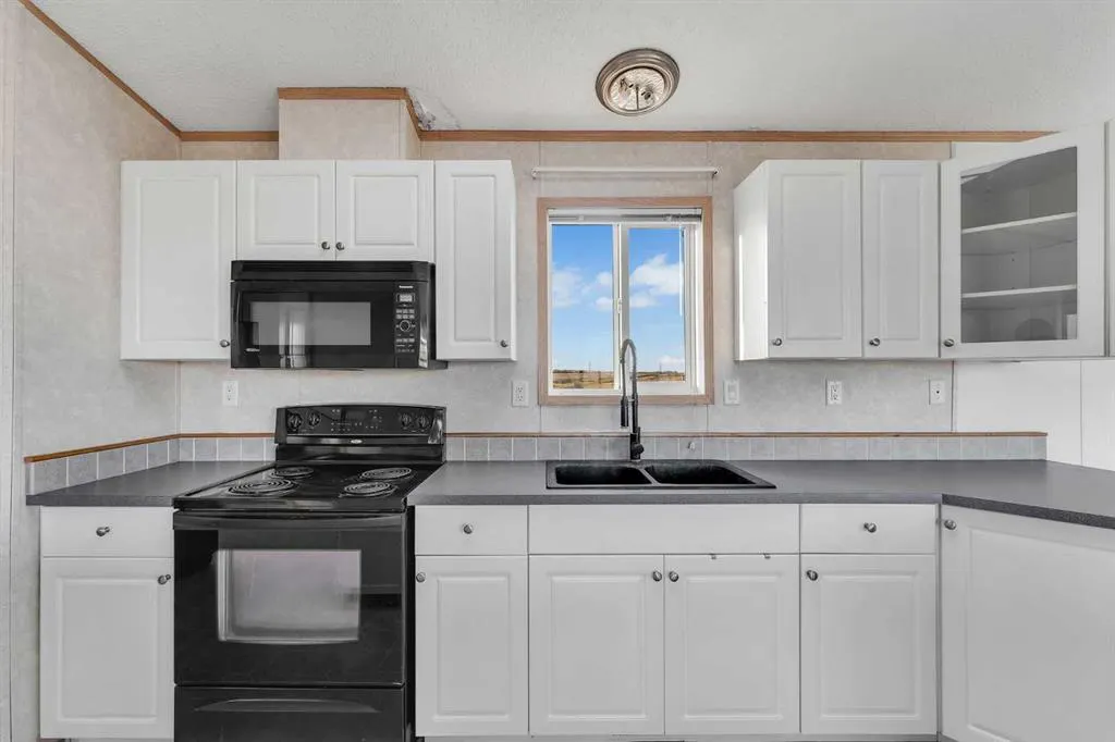 255140 Range Road 275