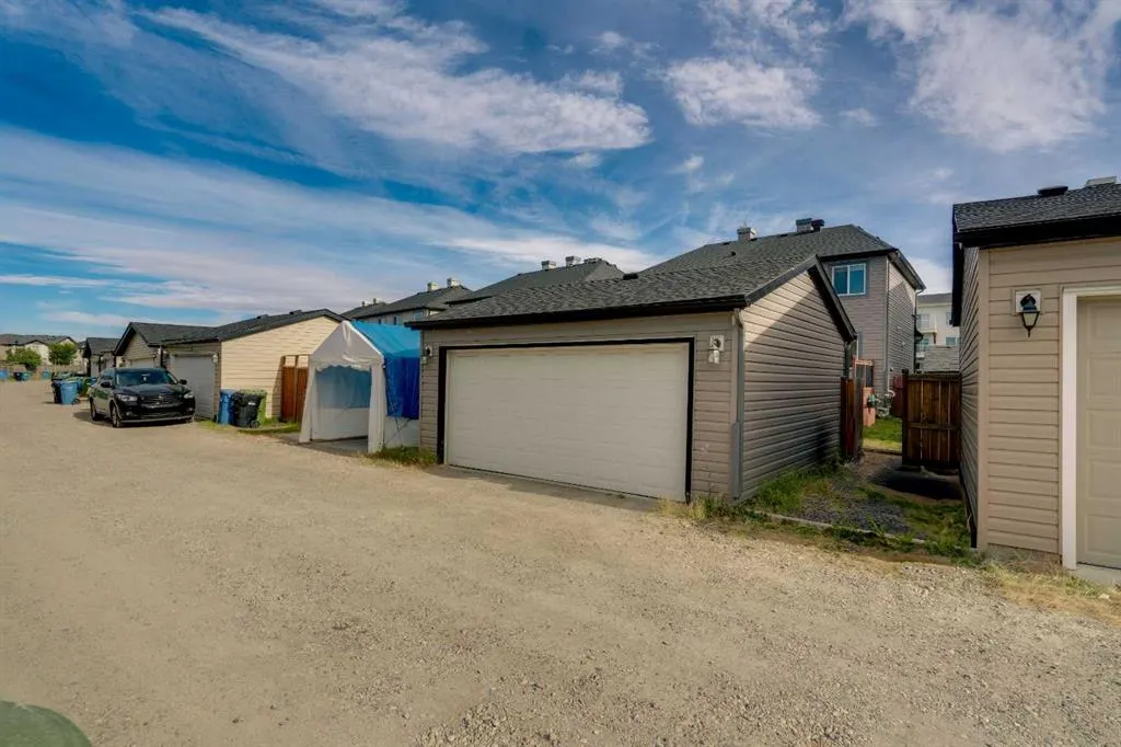 301 Skyview Ranch Drive NE