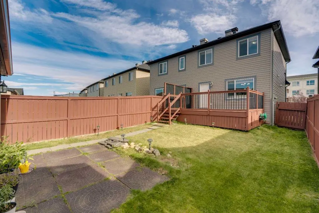 301 Skyview Ranch Drive NE