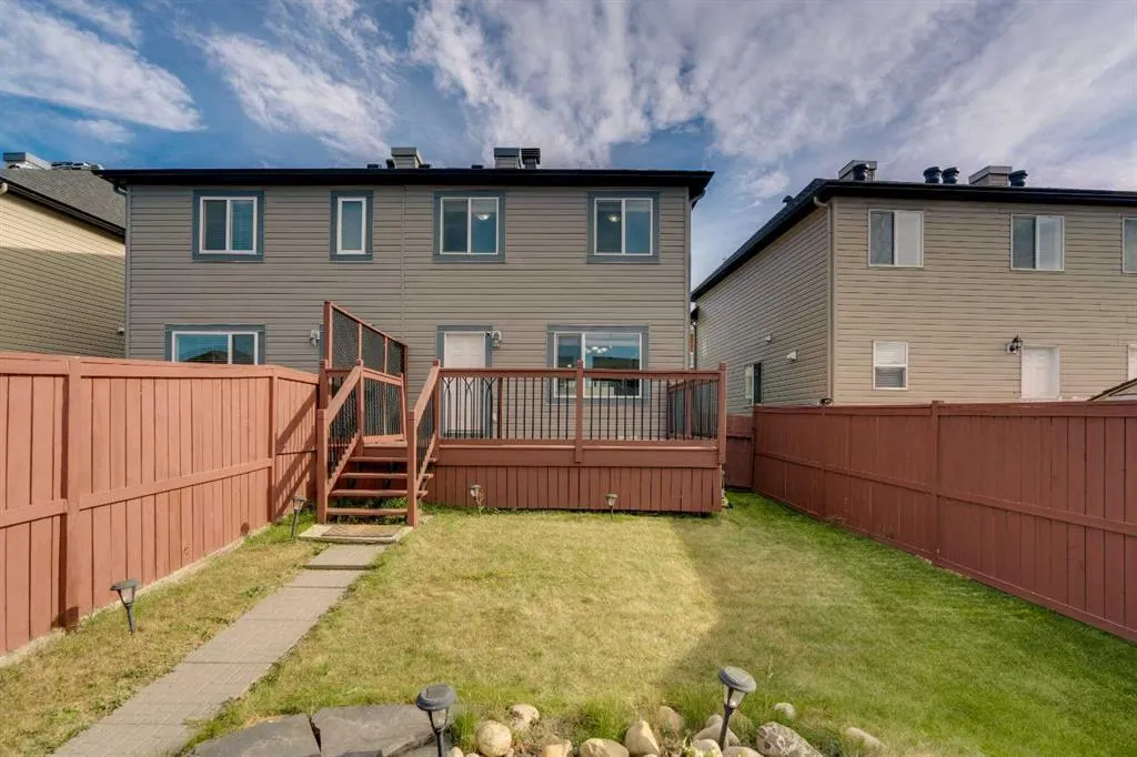 301 Skyview Ranch Drive NE