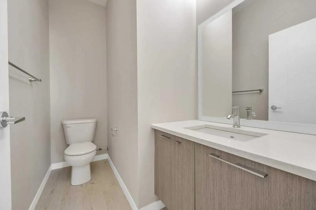 218 Sherwood Square NW, #903