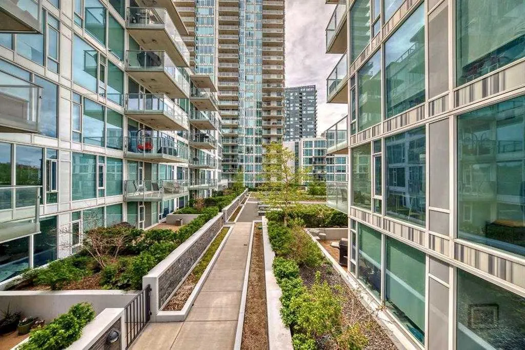 519 Riverfront Avenue SE, #307