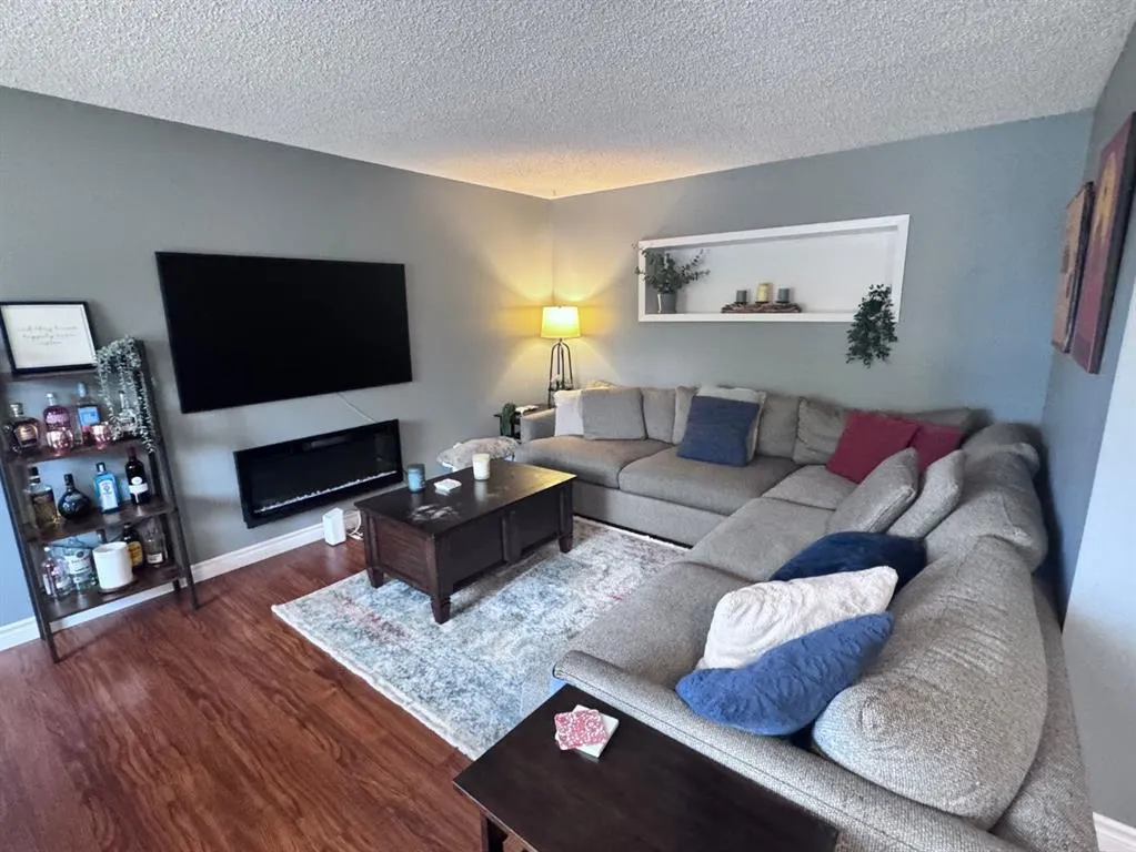 18 Oreston Close