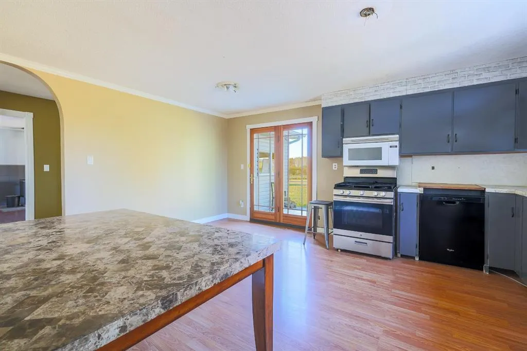 61049 Township Road 41-0