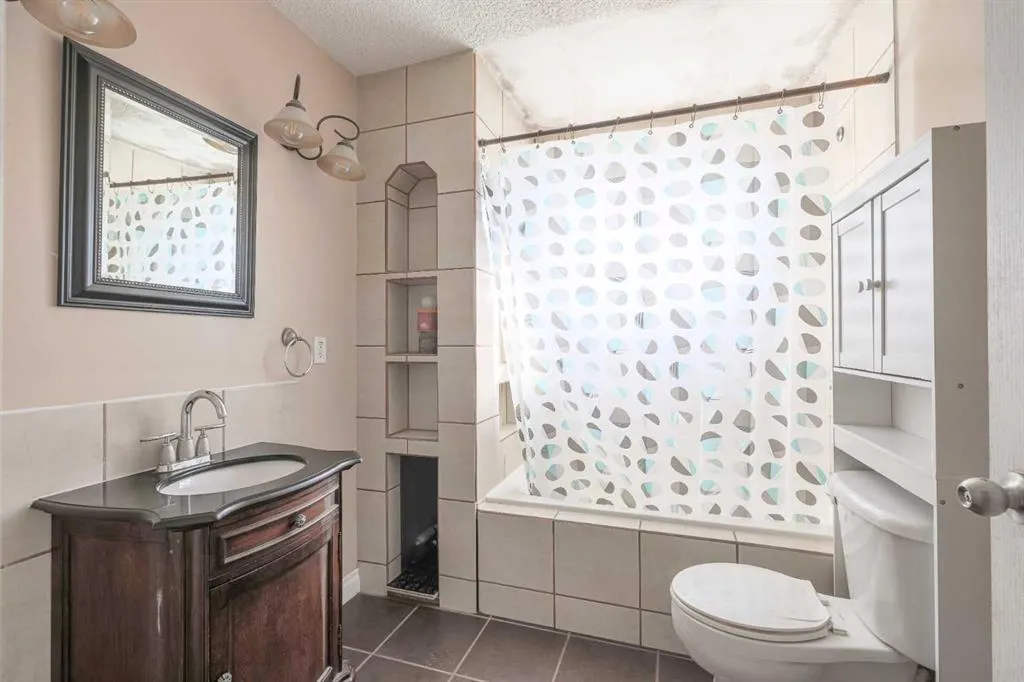 61049 Township Road 41-0