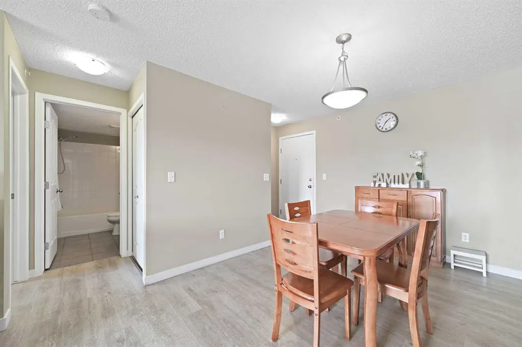 60 Panatella Street NW, #1424
