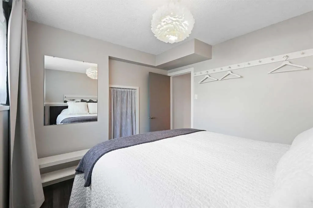 331 Wascana Road SE