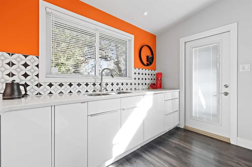 331 Wascana Road SE