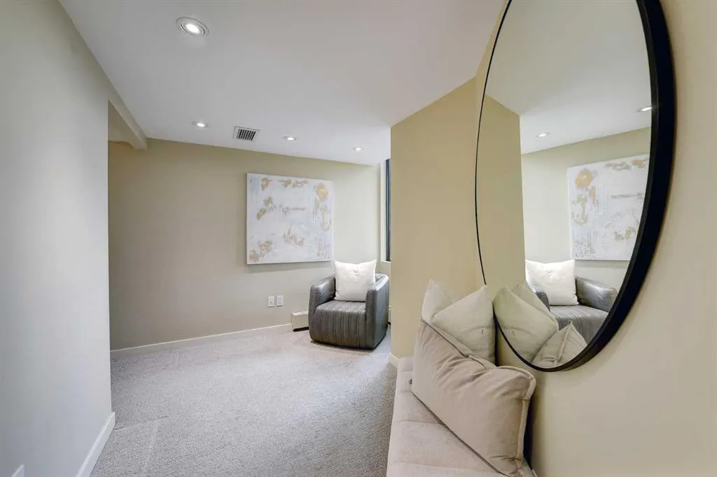 318 26 Avenue SW, #1605