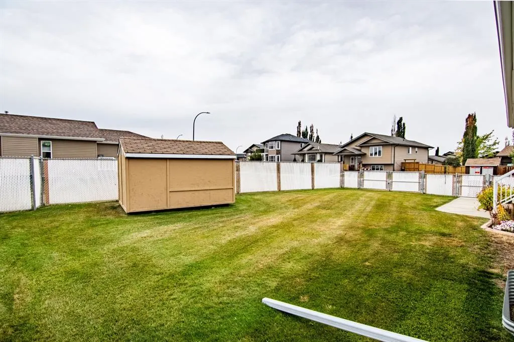 8 Oswald Close