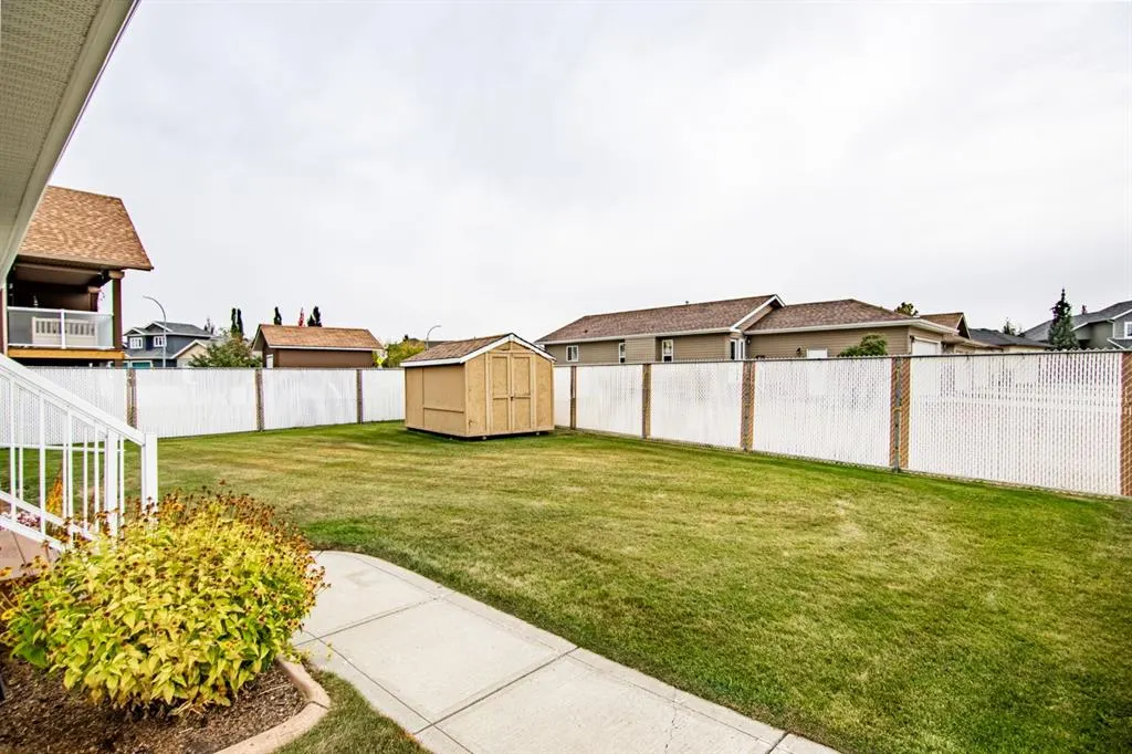 8 Oswald Close