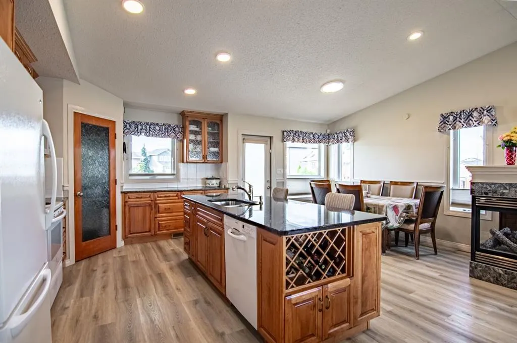 8 Oswald Close