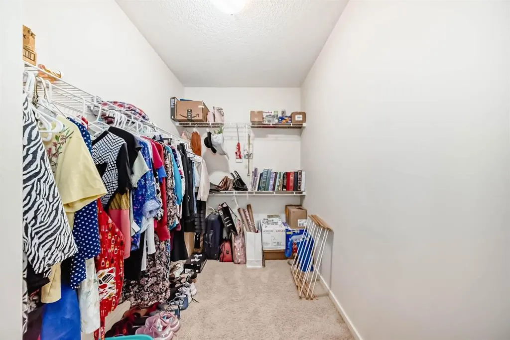 141 Mountain Street NW, #204