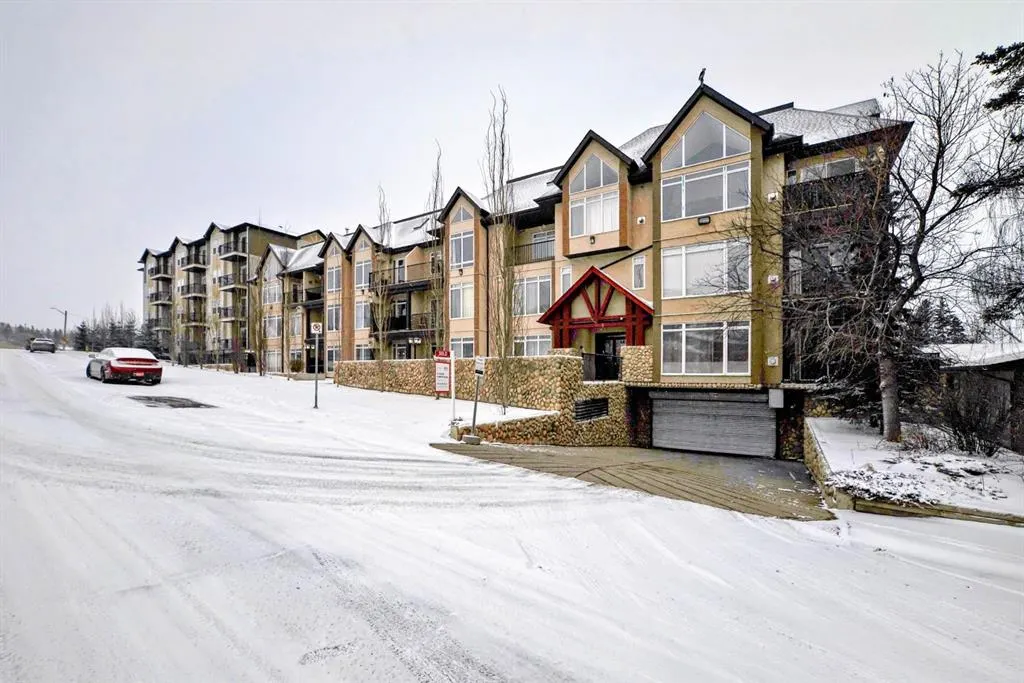141 Mountain Street NW, #204