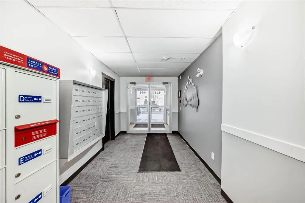 141 Mountain Street NW, #204
