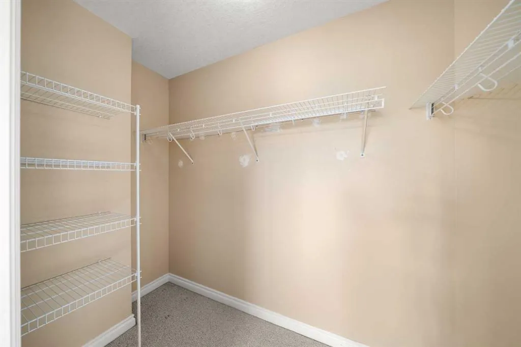 70 Crystal Shores Cove