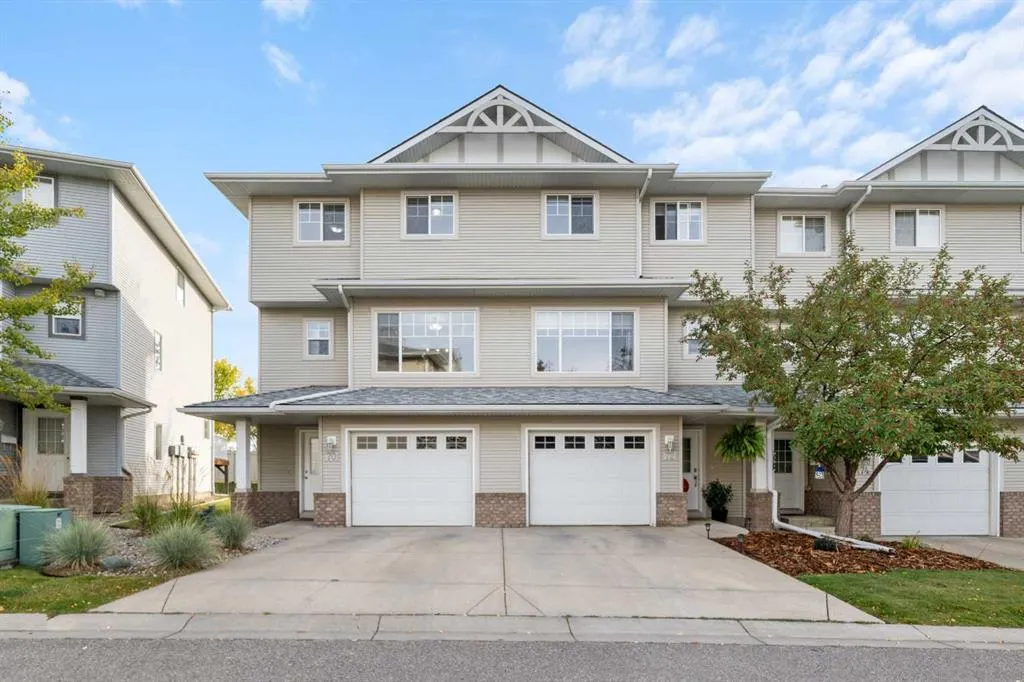 70 Crystal Shores Cove