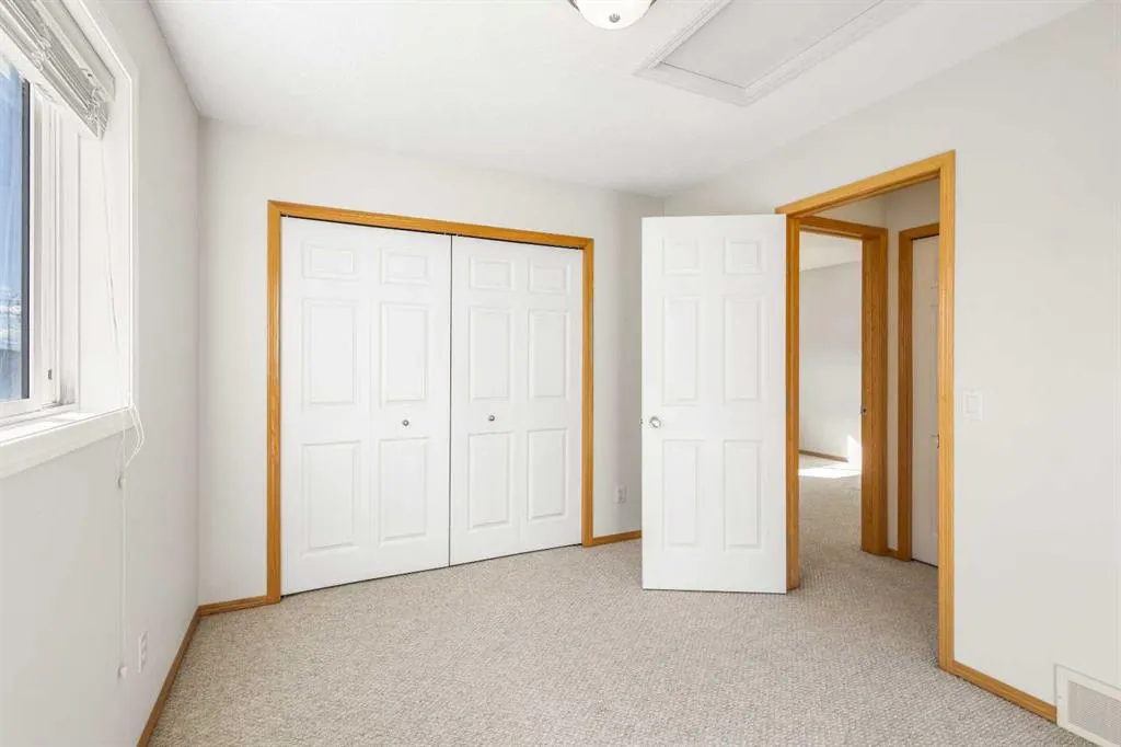 39 Saddlemont Manor NE