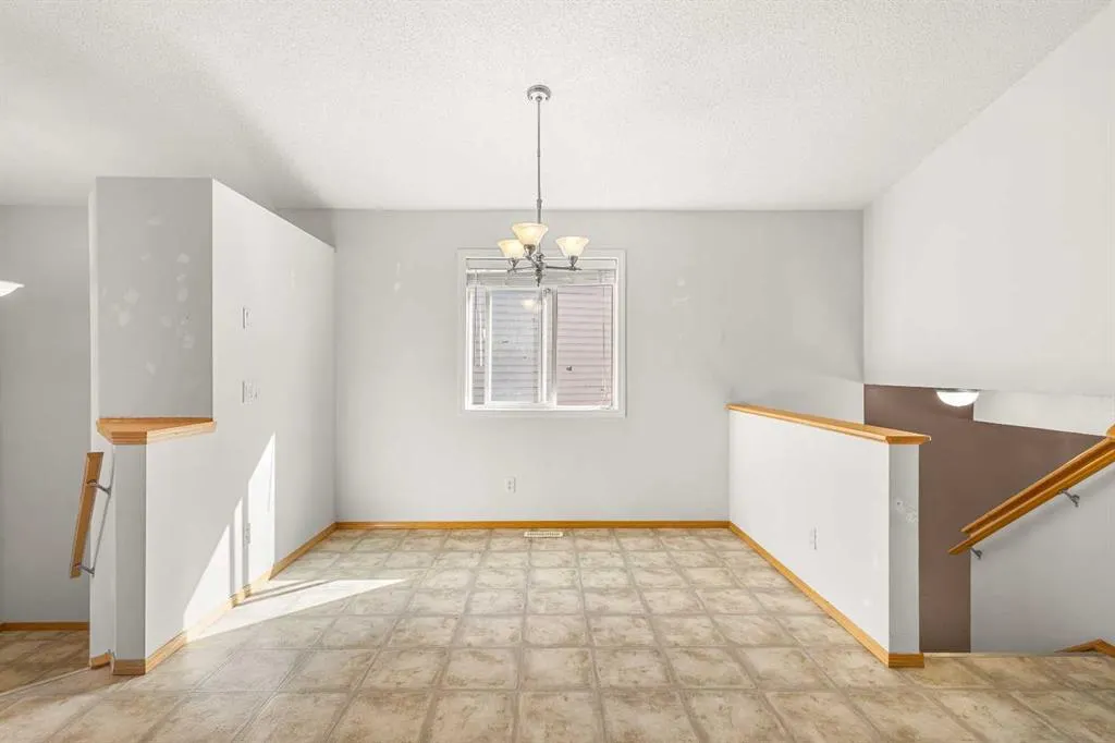 39 Saddlemont Manor NE