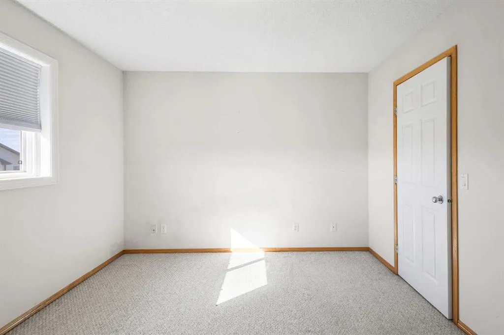 39 Saddlemont Manor NE