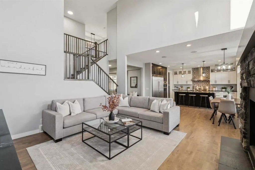 424 Montclair Place