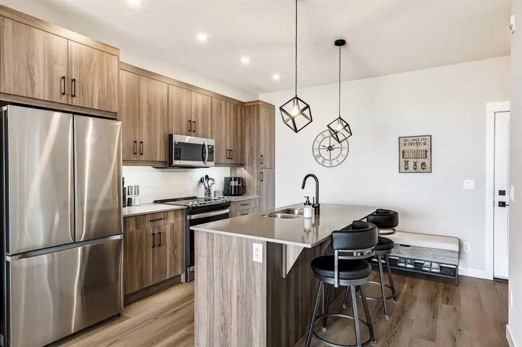 40 Sage Hill Walk NW, #408