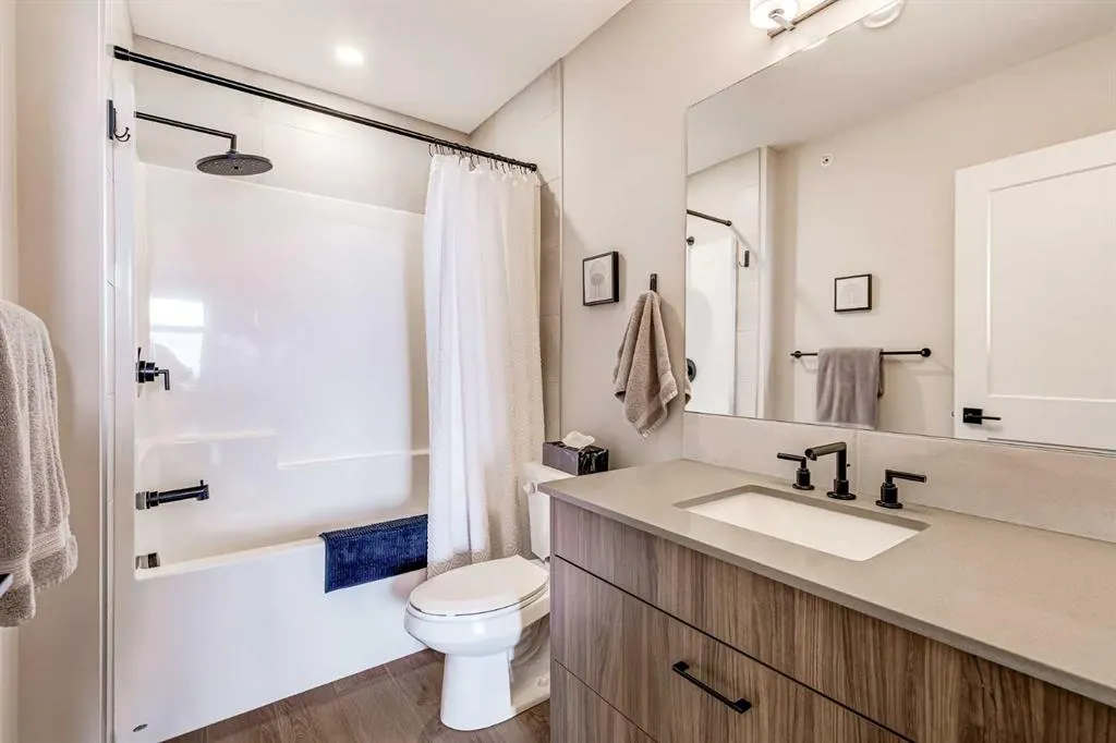 40 Sage Hill Walk NW, #408